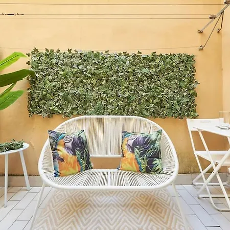 Patio Boutique De 5 *