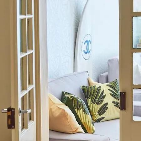 Patio Boutique De 5 Apartment